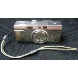 Фотоаппарат Fujifilm FinePix F810 (без зарядного устройства) - Рубцовск